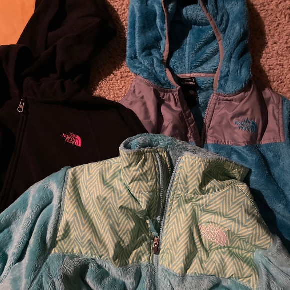3 Like New Northface